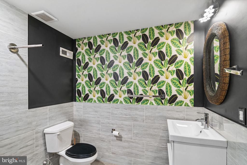 1947 N 4TH STREET Unit: 2