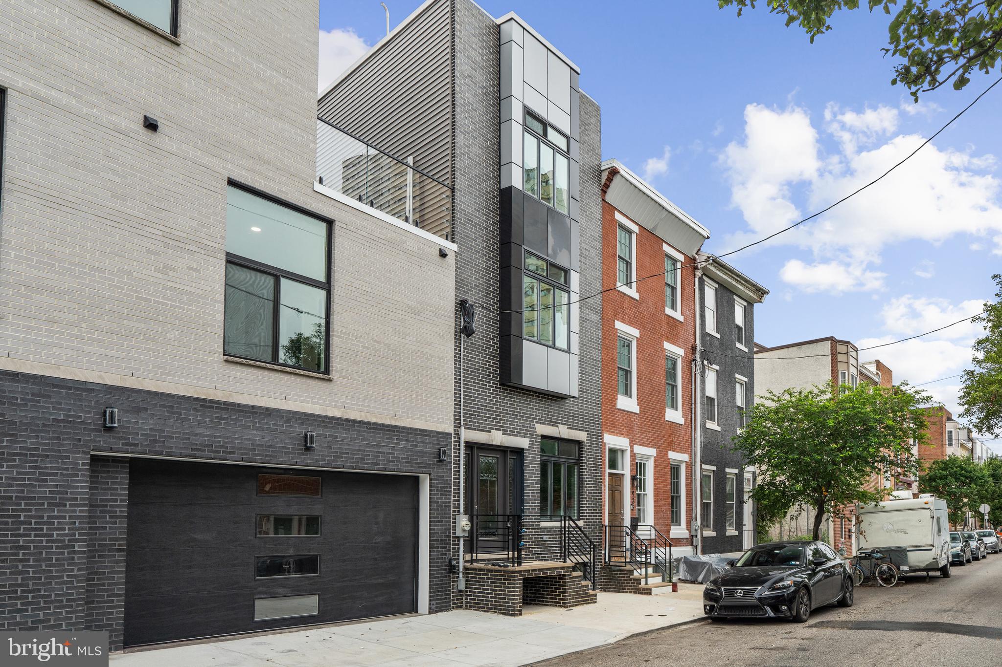 246 Montrose St