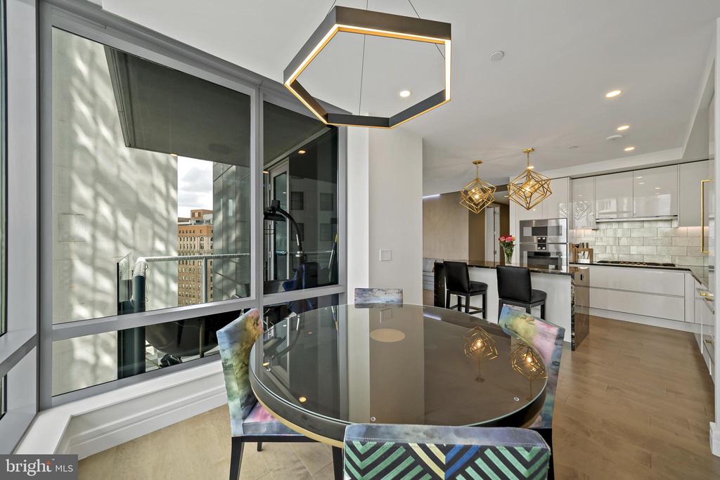1414 S PENN SQUARE 00 22B