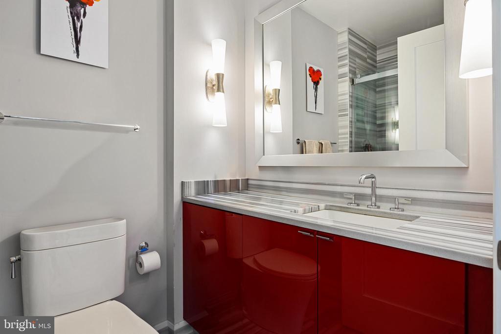 1414 S PENN SQUARE 00 22B