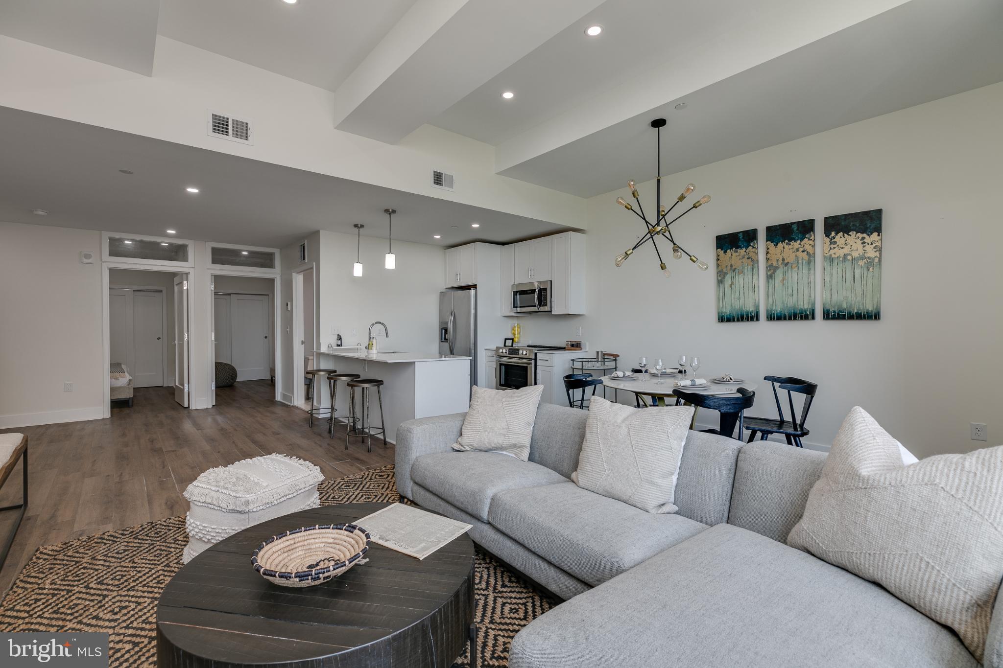 150 S INDEPENDENCE MALL W 403