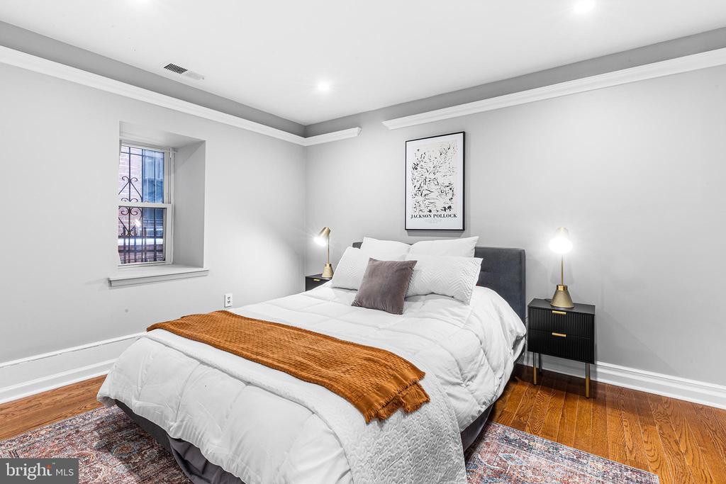1903 SPRUCE STREET Unit: 1A