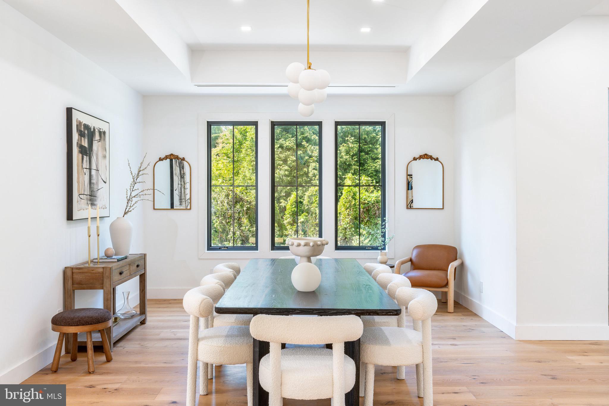 9402 MEADOWBROOK AVENUE