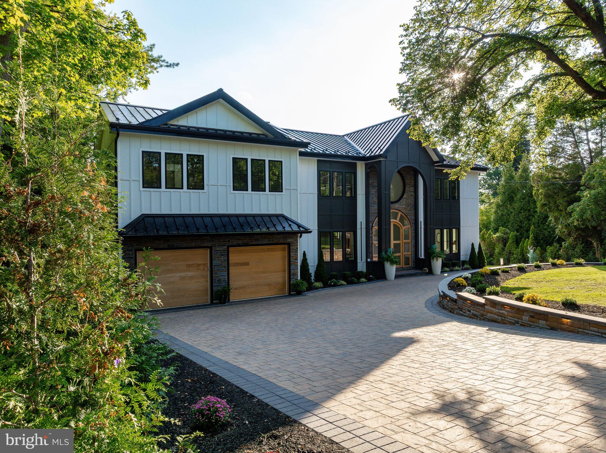 9402 MEADOWBROOK AVENUE