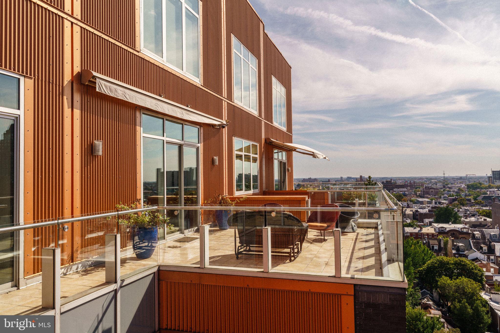 1101 LOCUST STREET 10D