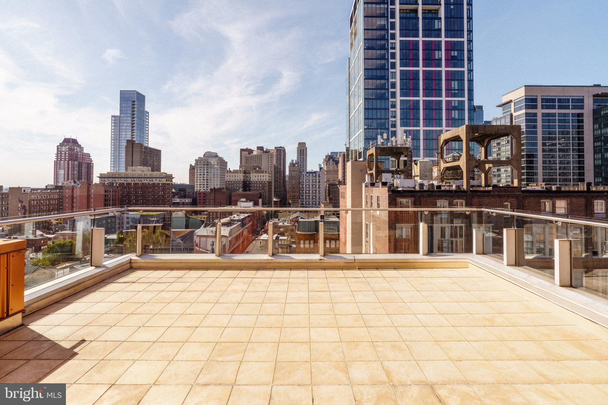 1101 LOCUST STREET 10D