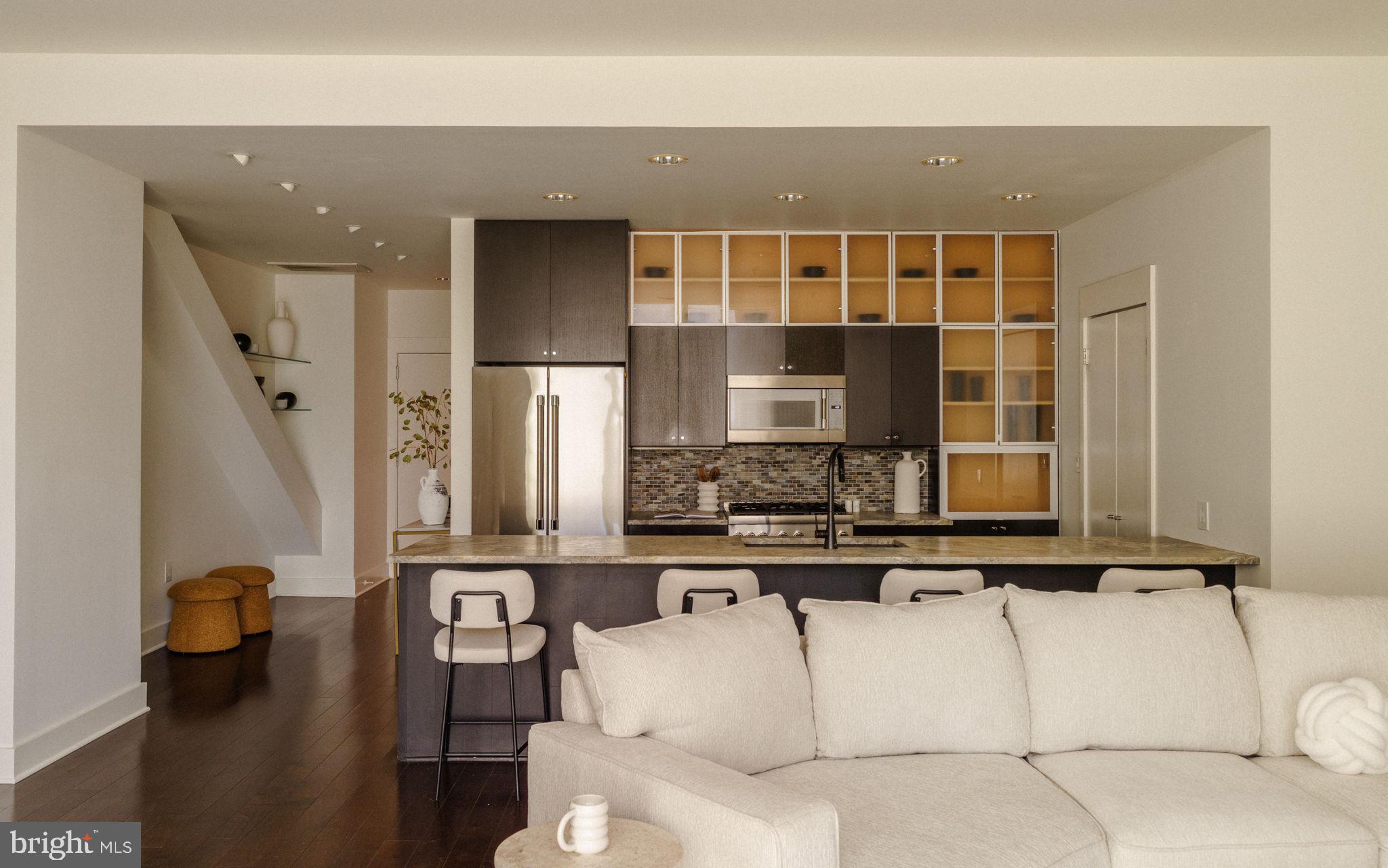 1101 LOCUST STREET 10D