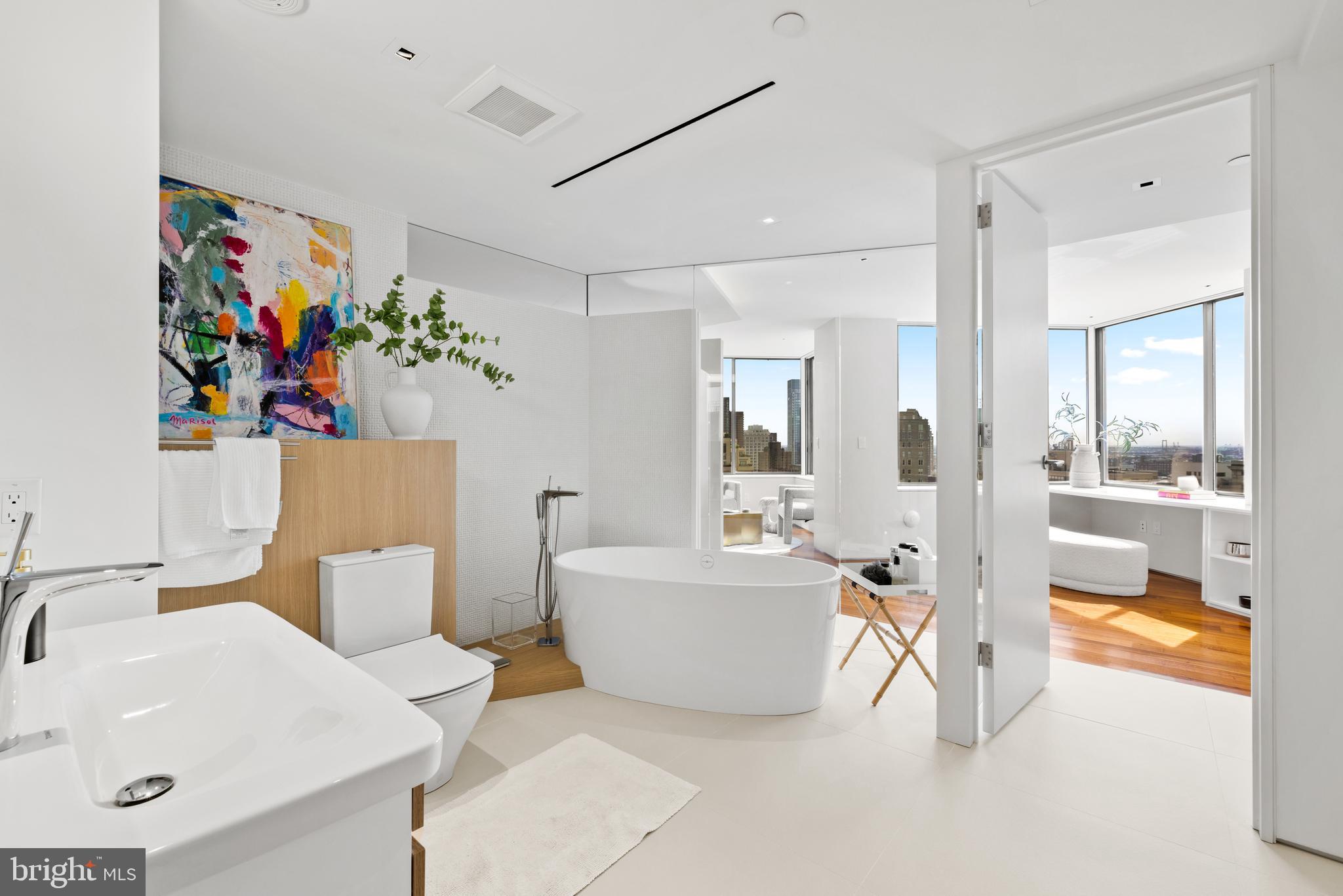 202 W RITTENHOUSE SQUARE 10 2106-2107