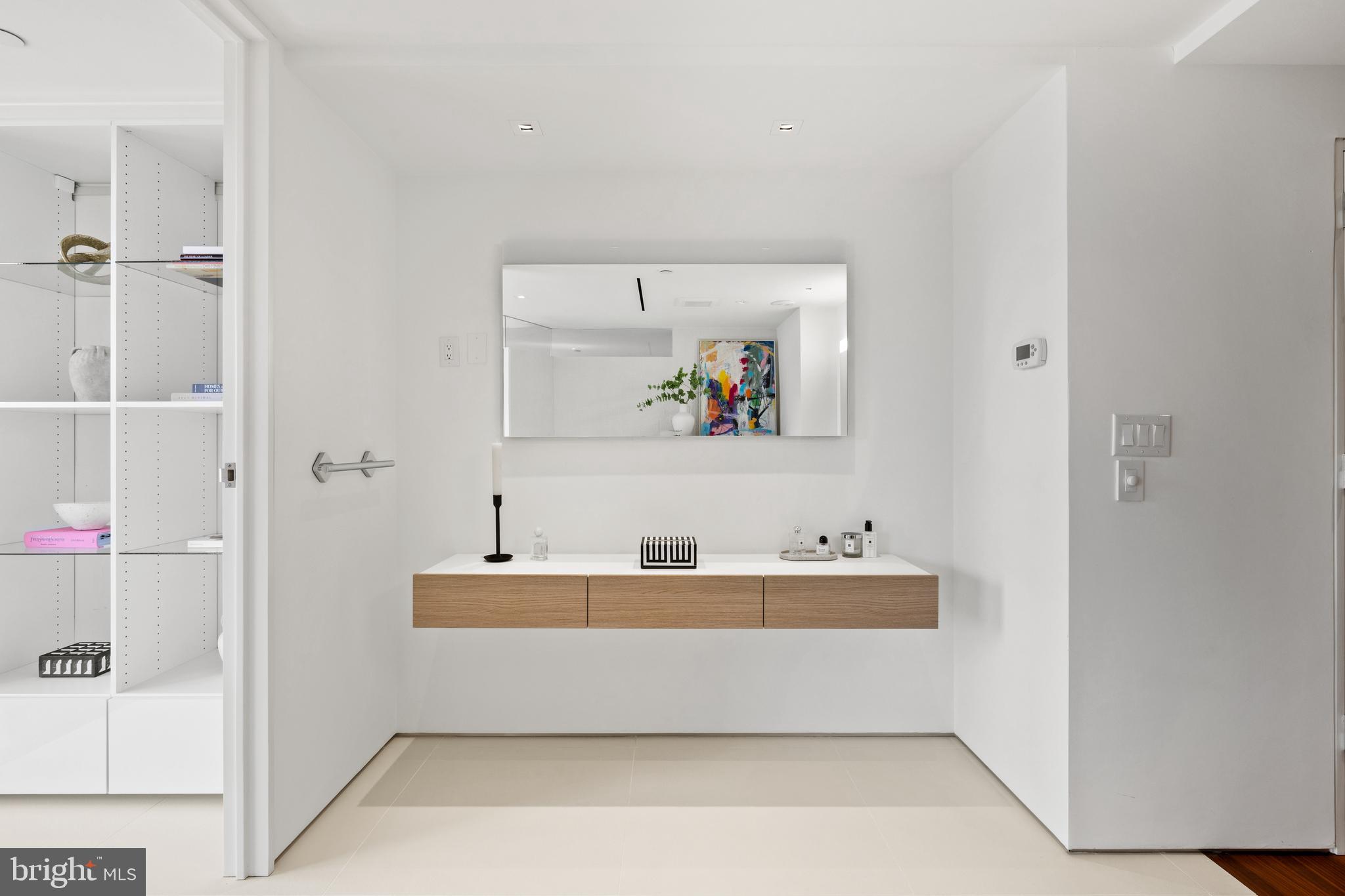 202 W RITTENHOUSE SQUARE 10 2106-2107