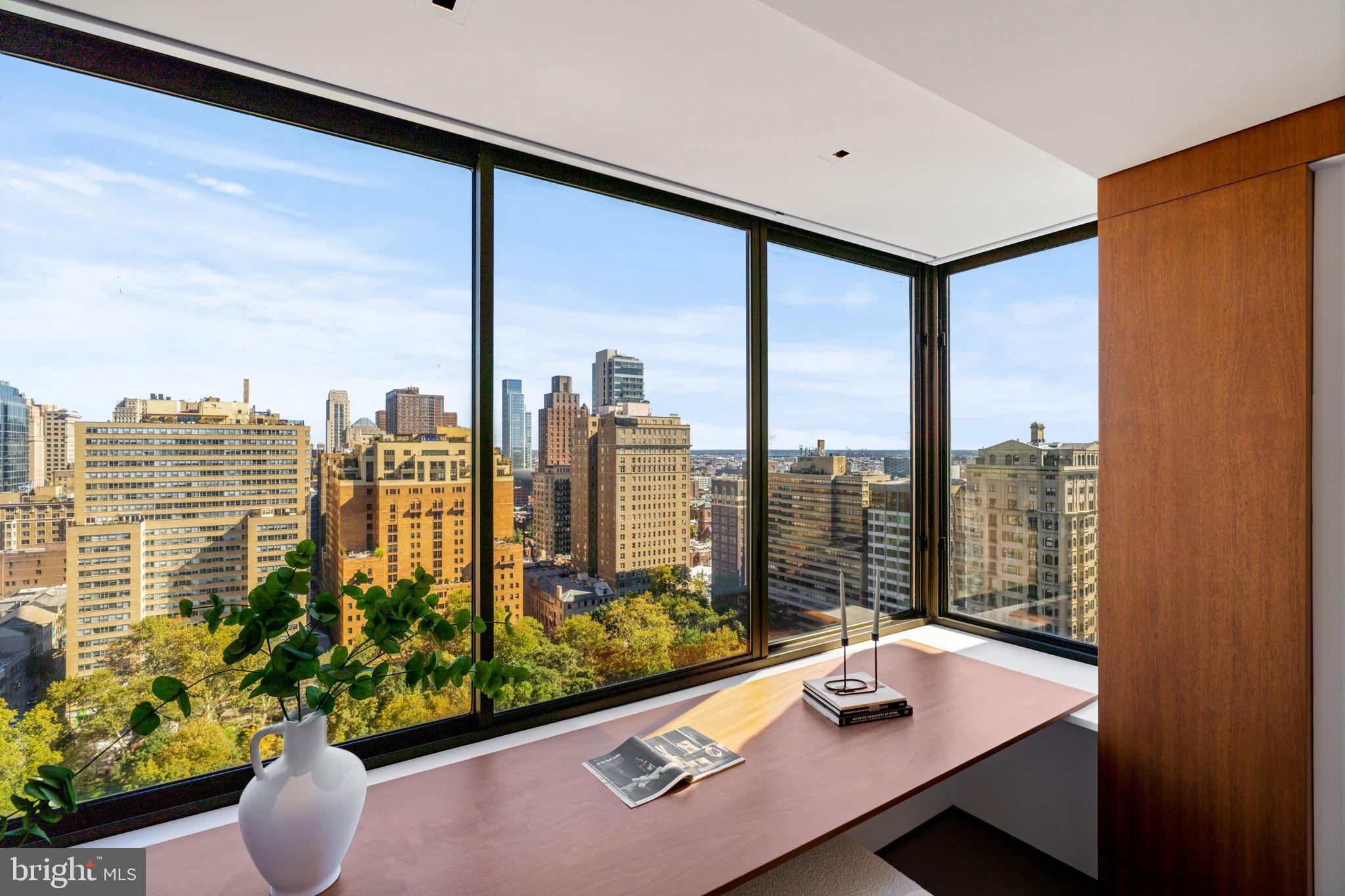 202 W RITTENHOUSE SQUARE 10 2106-2107