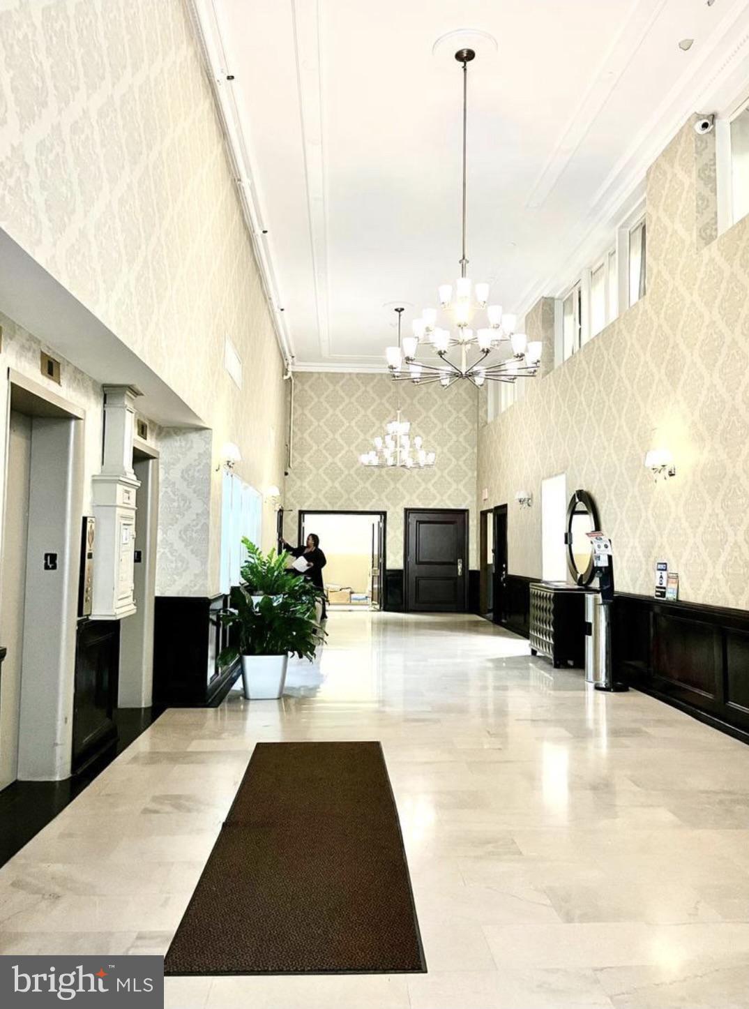 1324 LOCUST STREET 00 1209