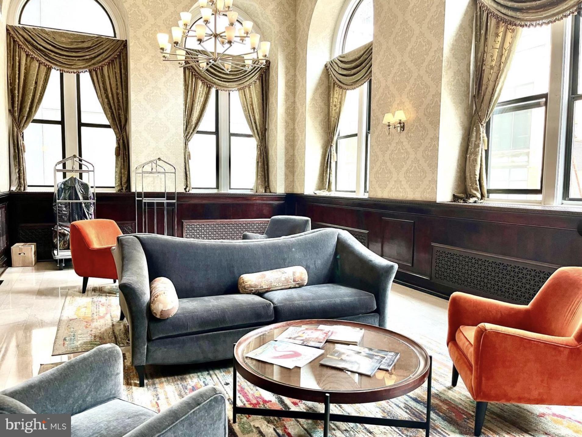 1324 LOCUST STREET 00 1209