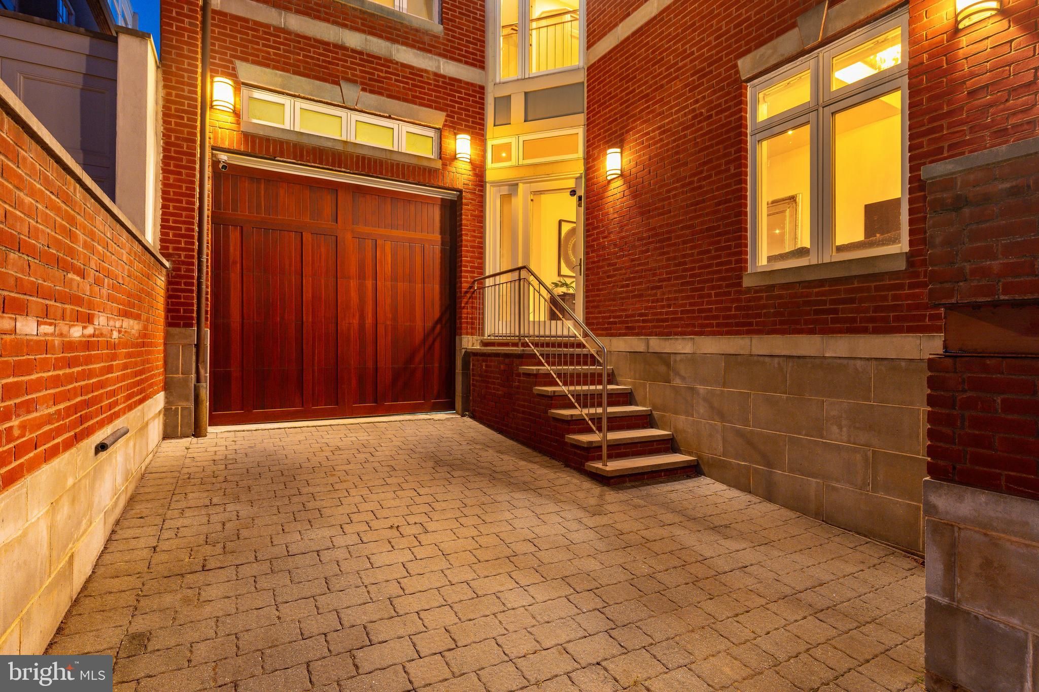 838 LOMBARD STREET 40