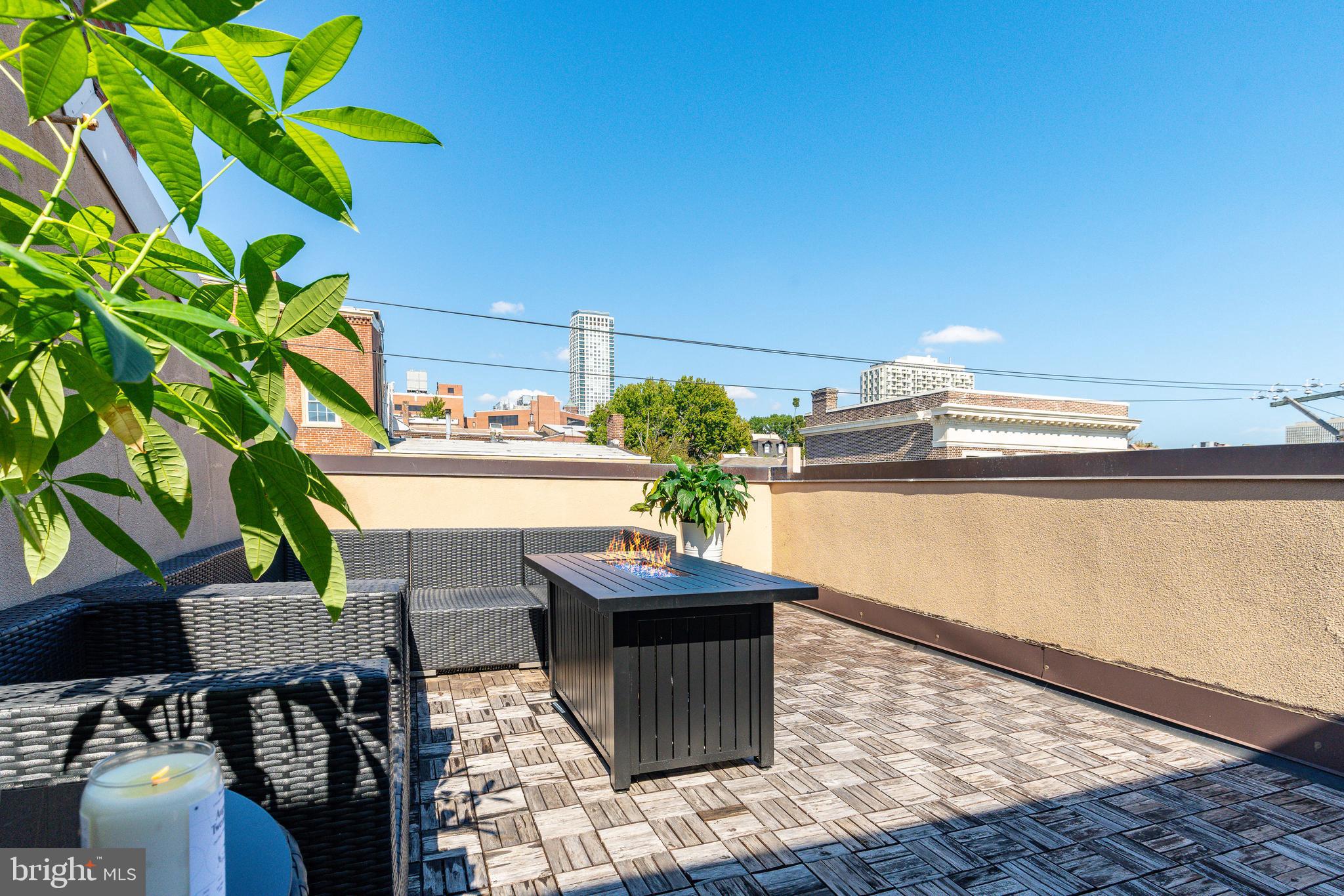 838 LOMBARD STREET 40