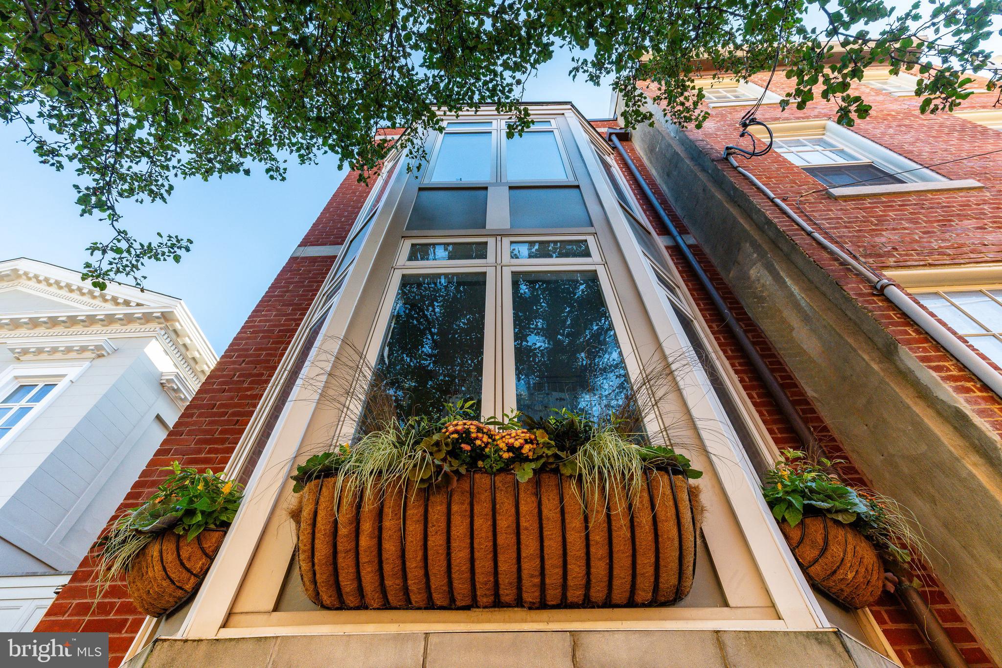 838 LOMBARD STREET 40