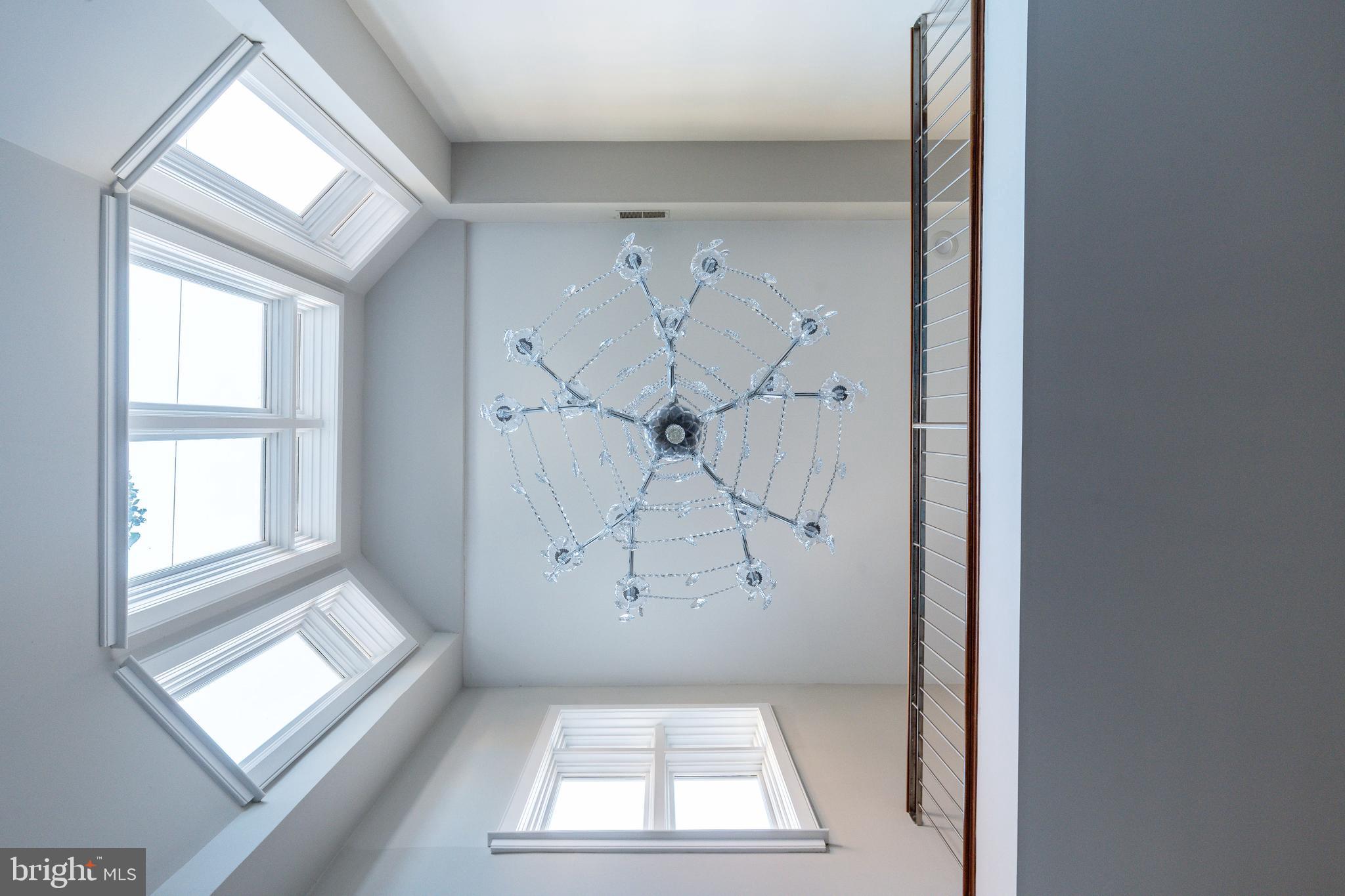 838 LOMBARD STREET 40