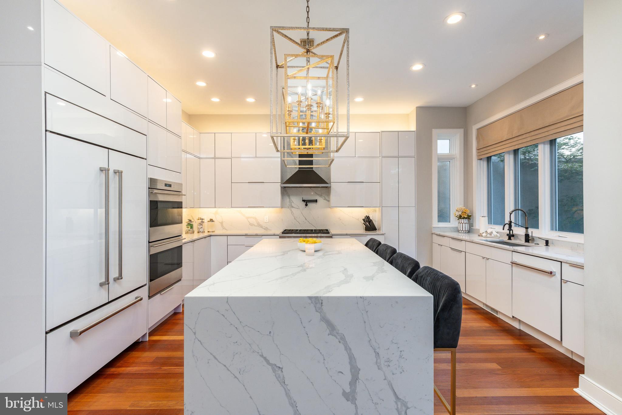 838 LOMBARD STREET 40