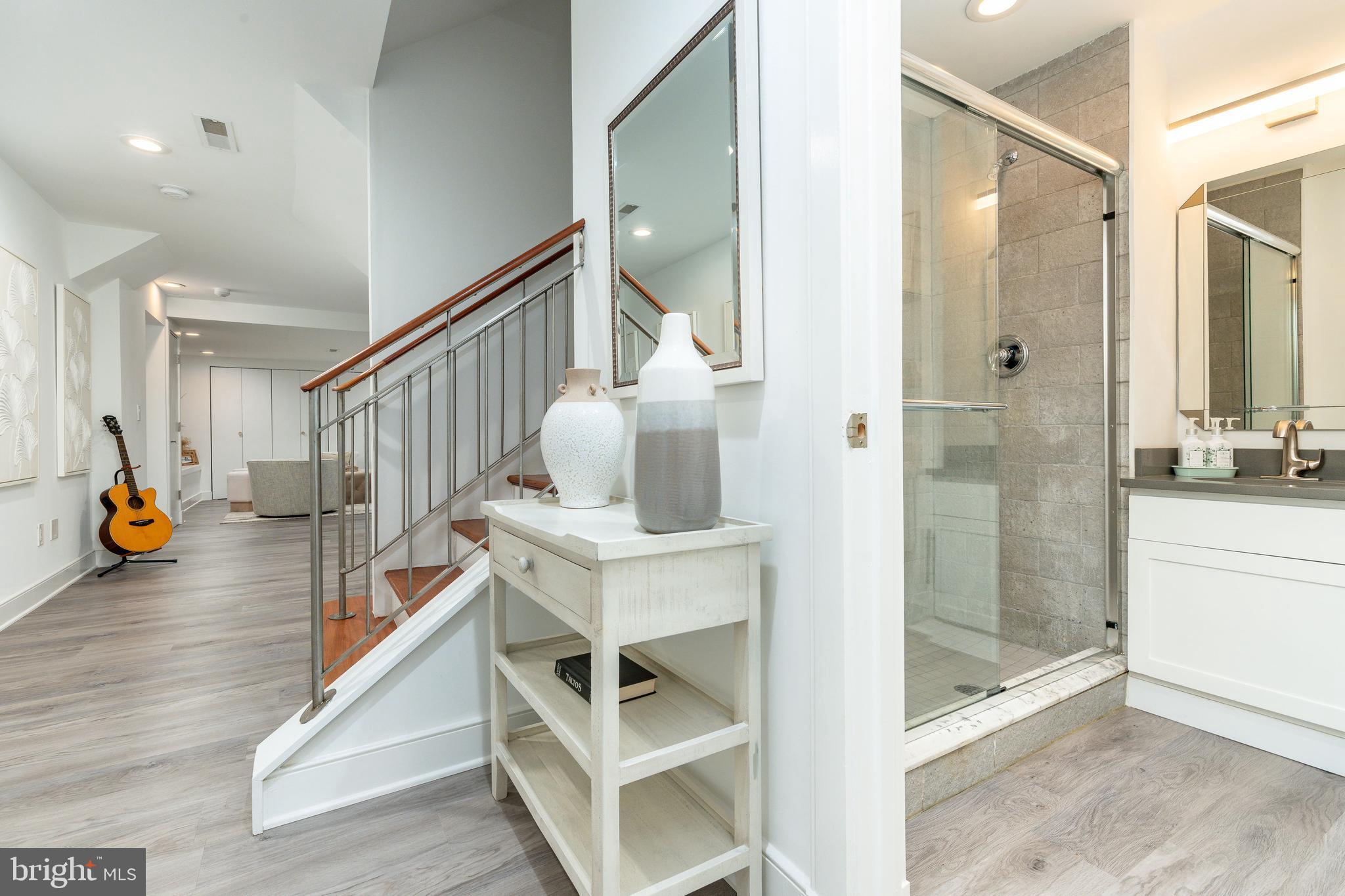 838 LOMBARD STREET 40