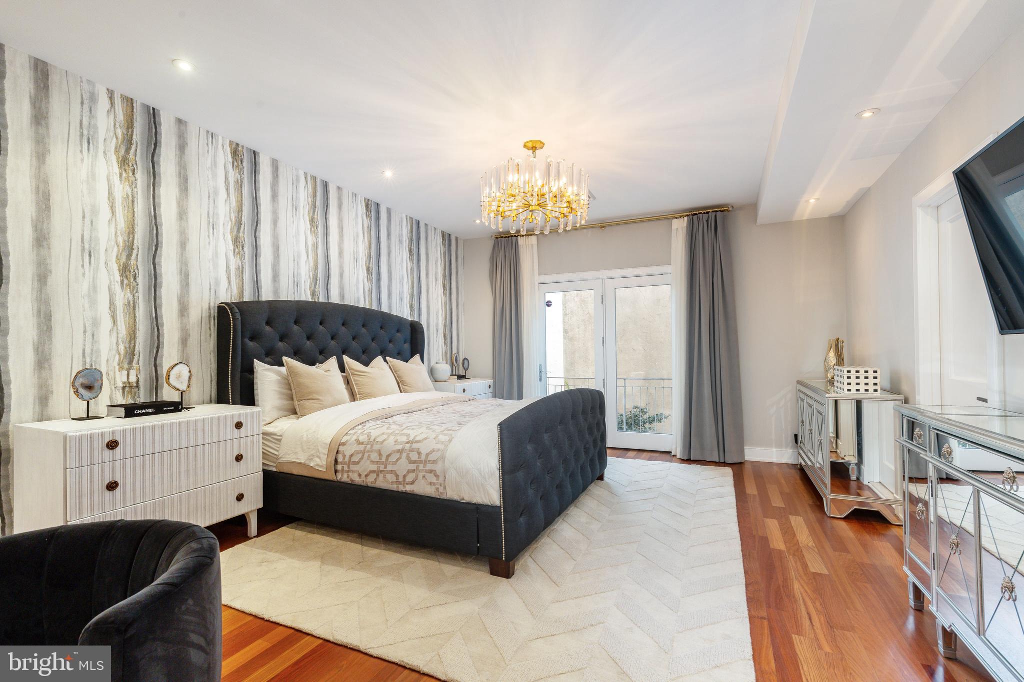 838 LOMBARD STREET 40