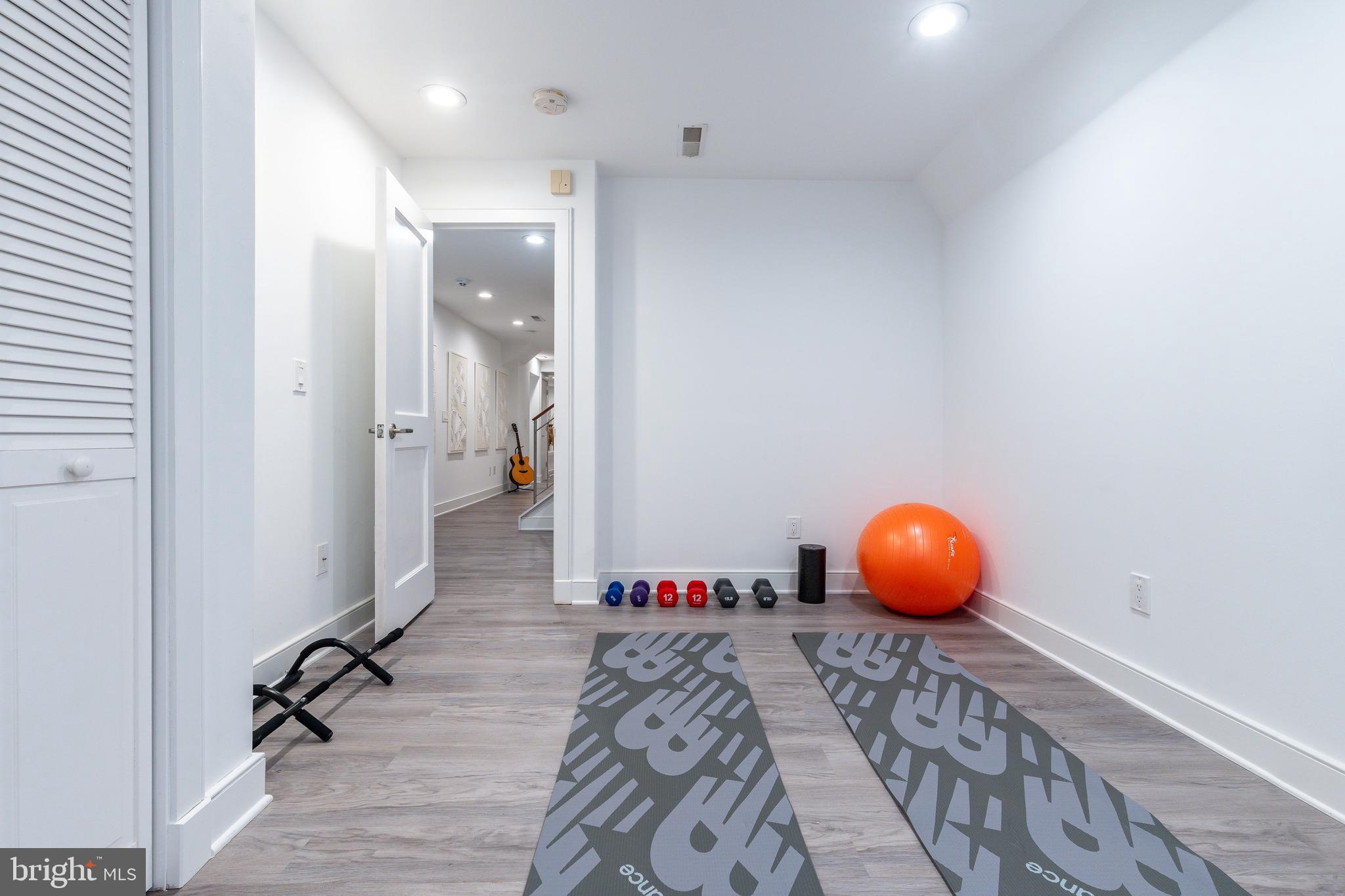 838 LOMBARD STREET 40