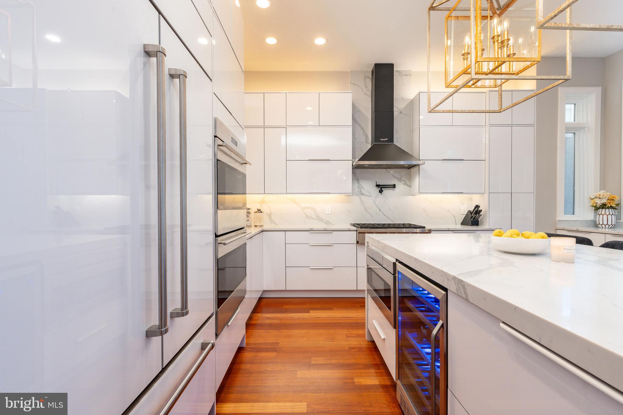 838 LOMBARD STREET 40