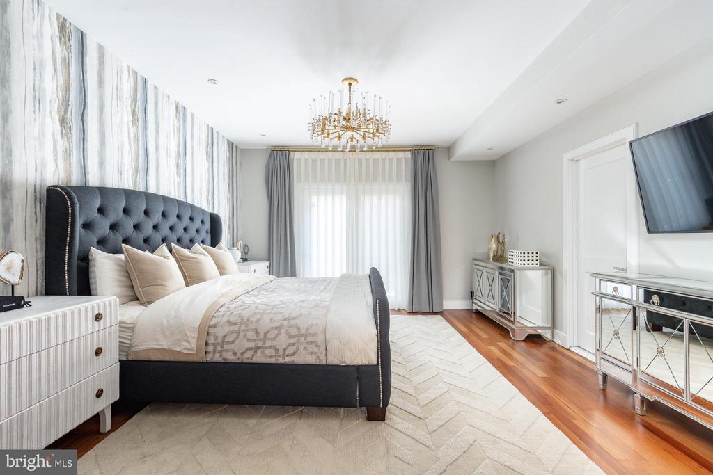 838 LOMBARD STREET 40