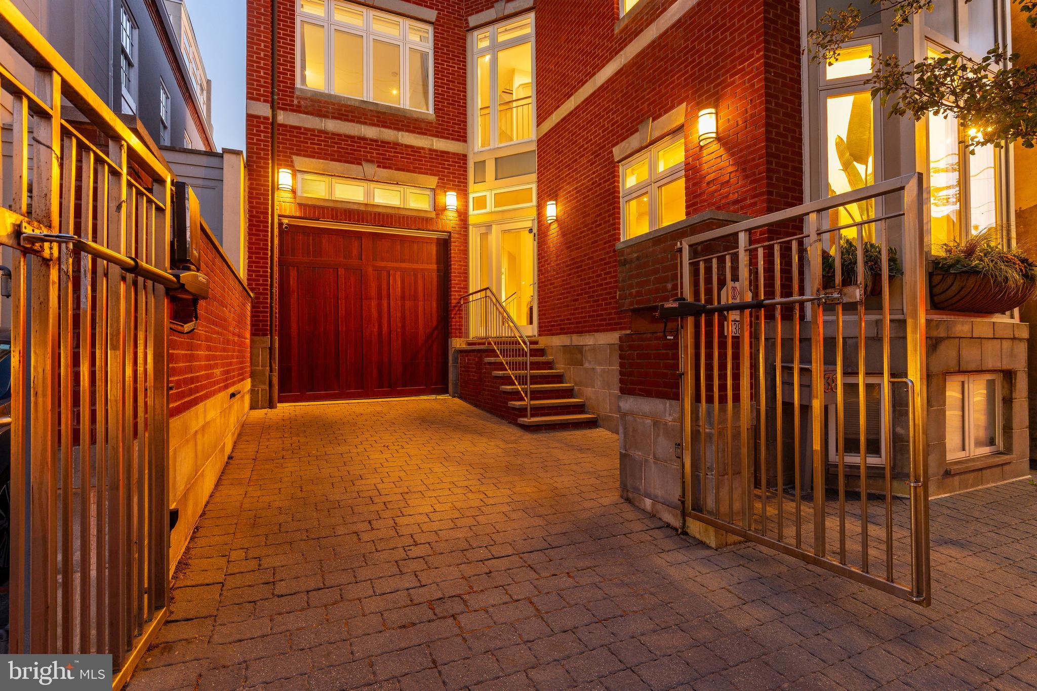 838 LOMBARD STREET 40