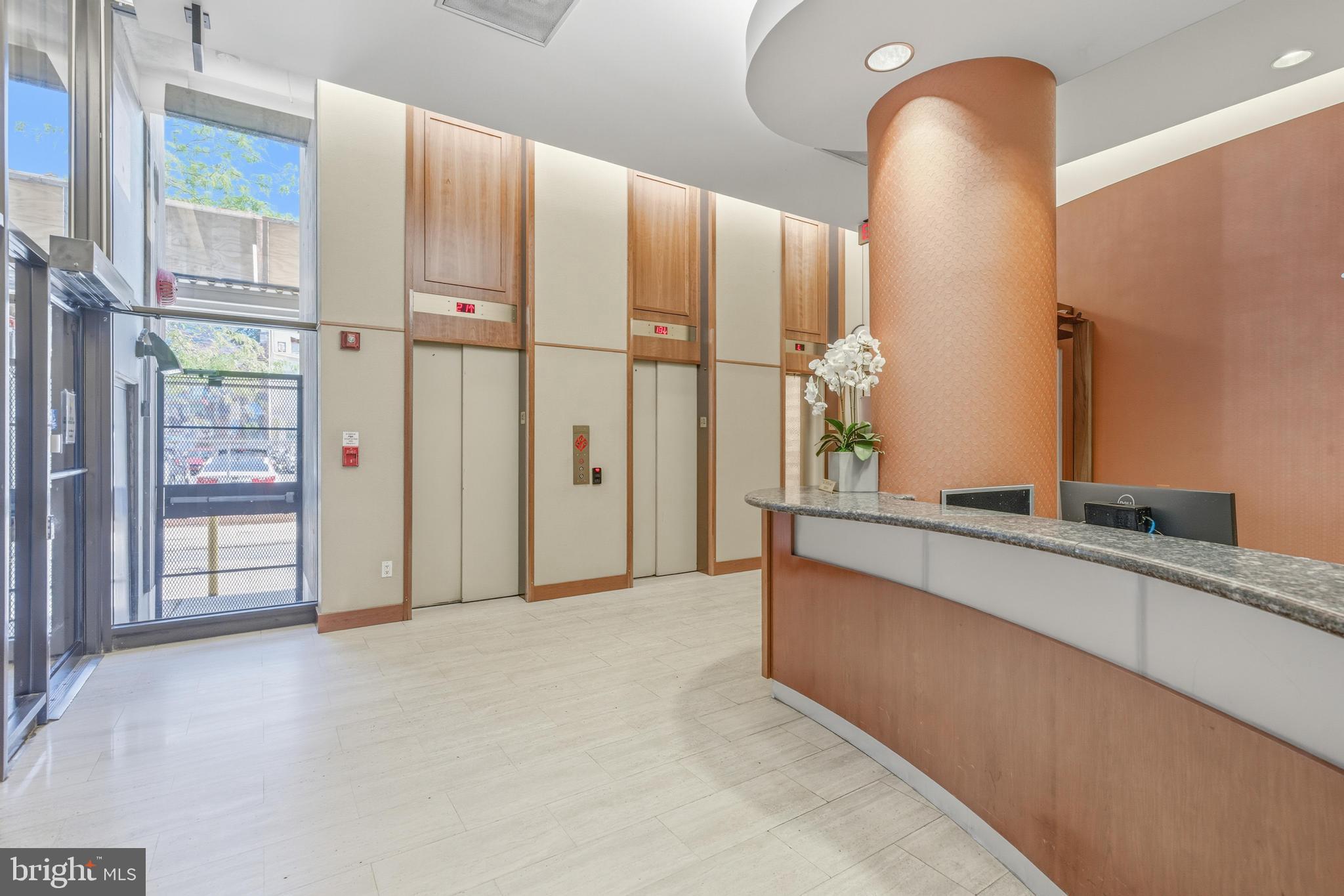 1326 SPRUCE STREET 42 805