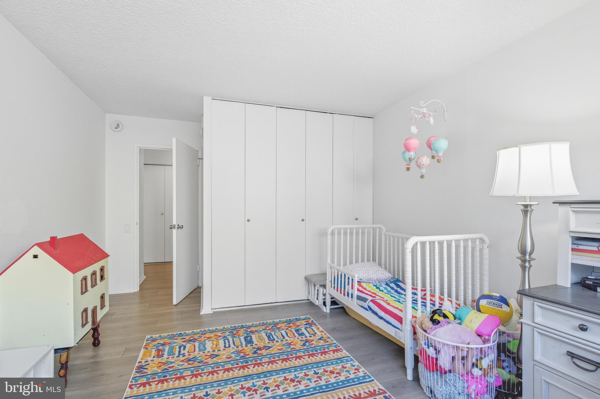 1326 SPRUCE STREET 42 805