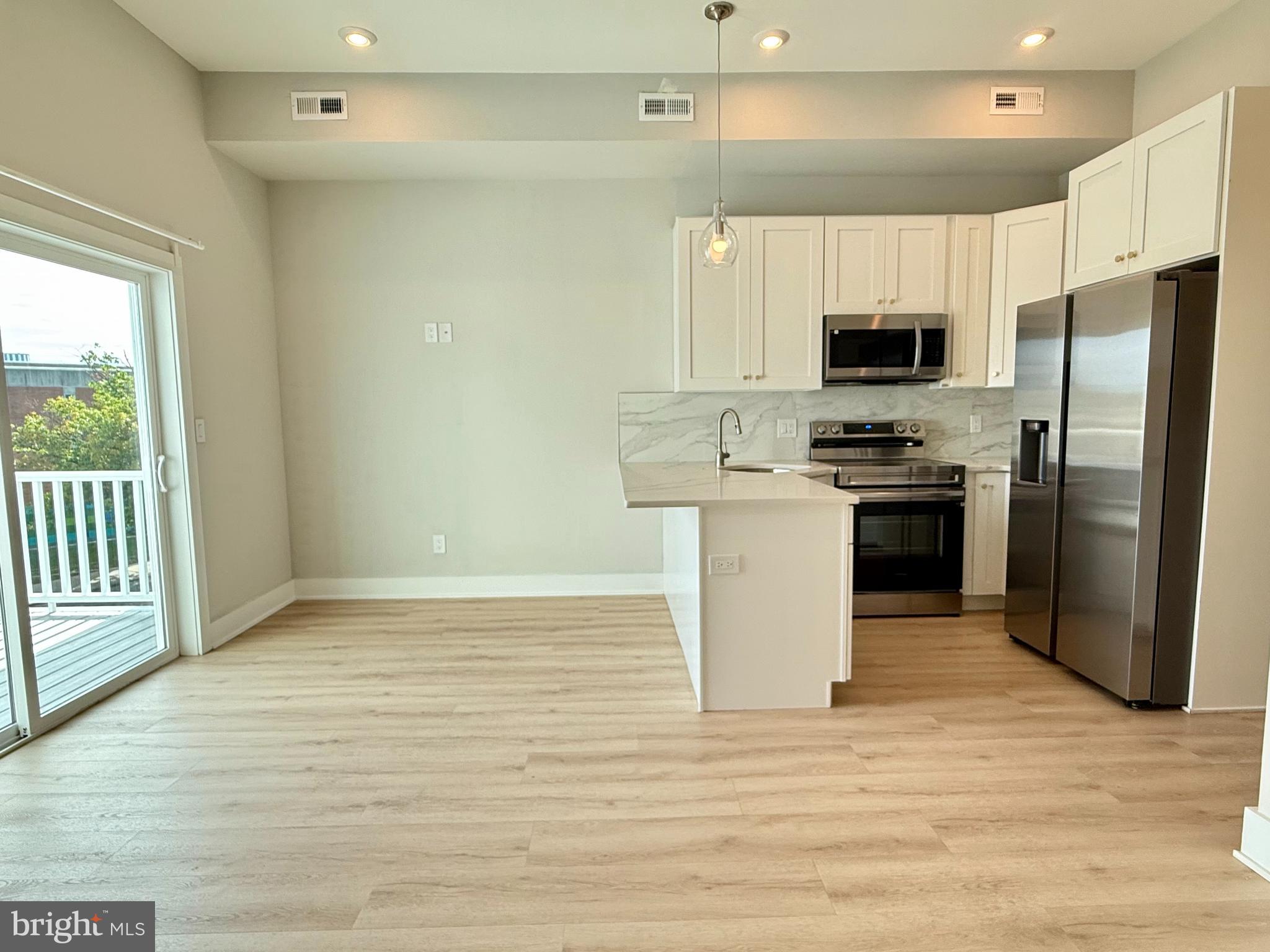 2421 FRANKFORD AVENUE 3