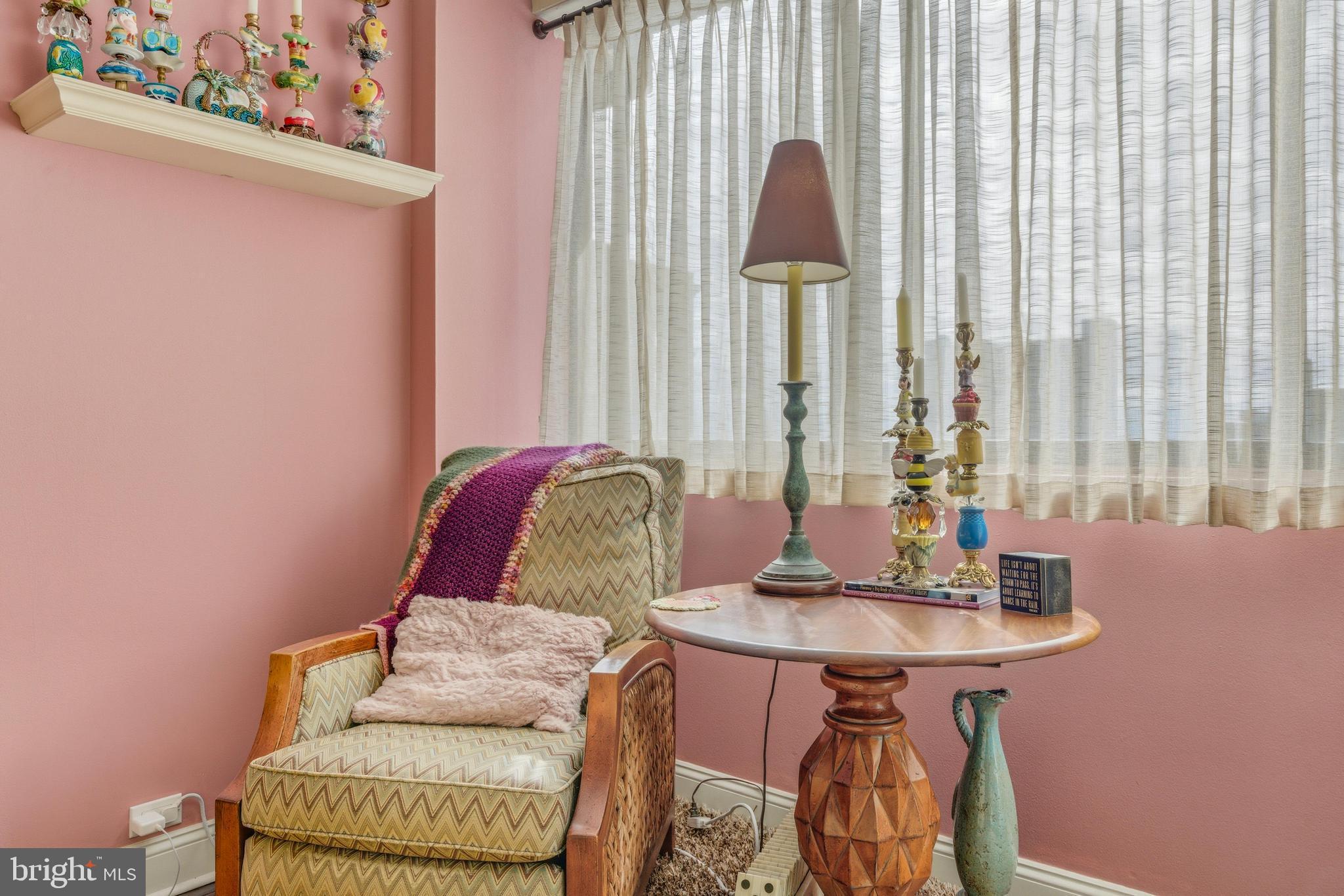 1326 SPRUCE STREET 42 808