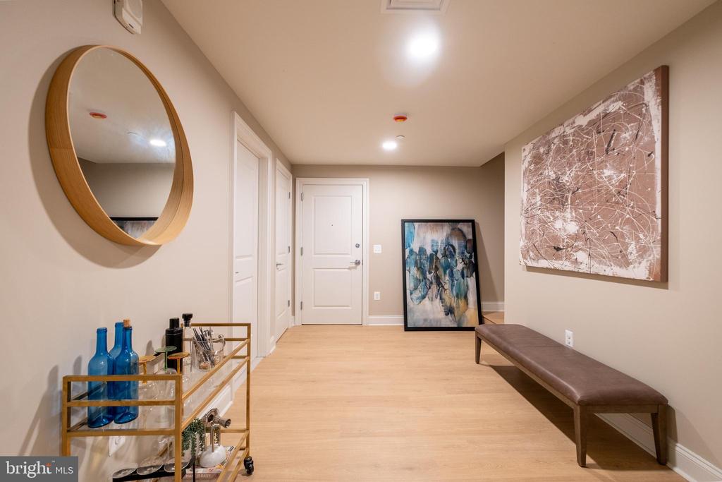 2301 JOHN F KENNEDY BOULEVARD Unit: 205