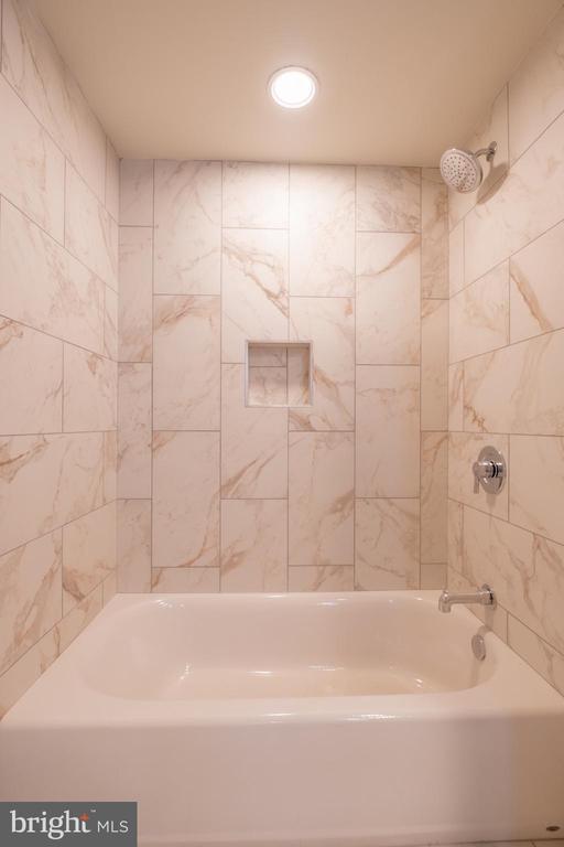 2301 JOHN F KENNEDY BOULEVARD Unit: 205