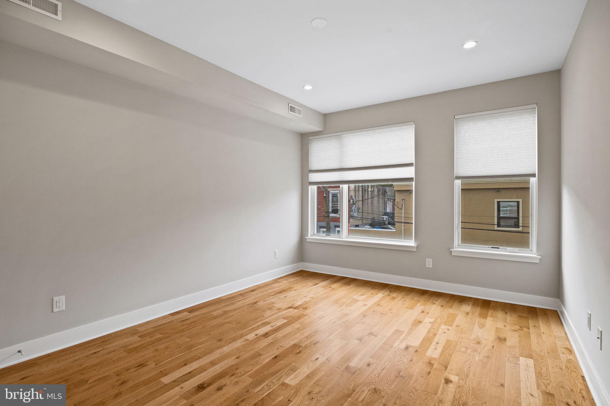 2643 ELLSWORTH STREET