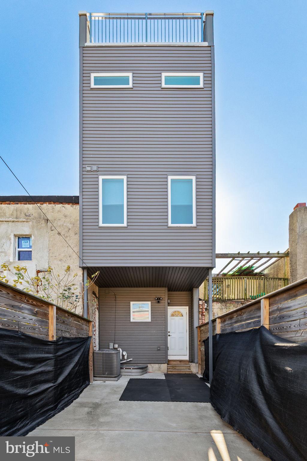 2643 ELLSWORTH STREET