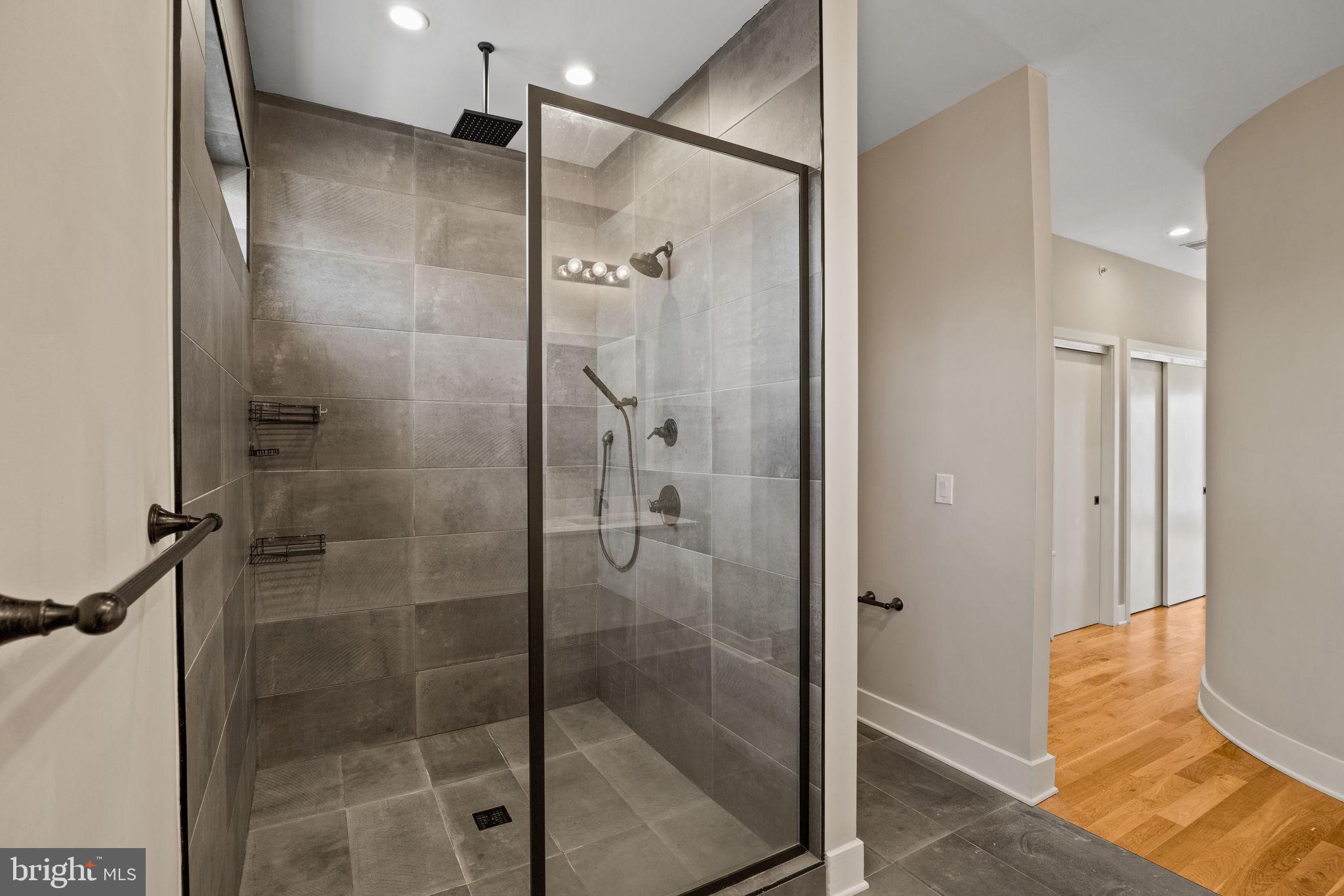 2643 ELLSWORTH STREET