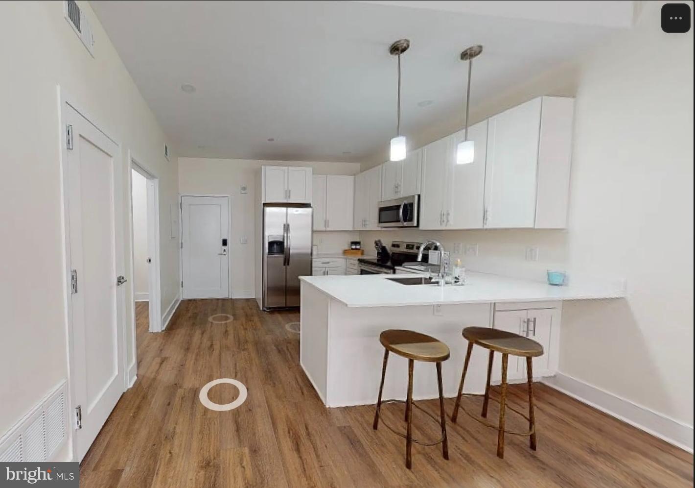 150 S INDEPENDENCE MALL W 714