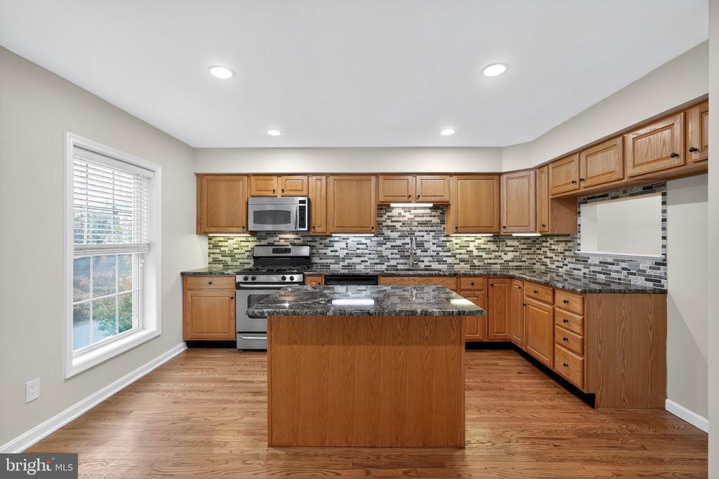 100 PARKER AVENUE Unit: 38