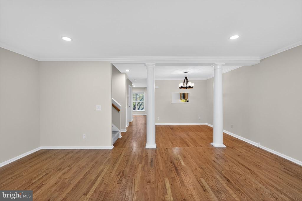 100 PARKER AVENUE Unit: 38