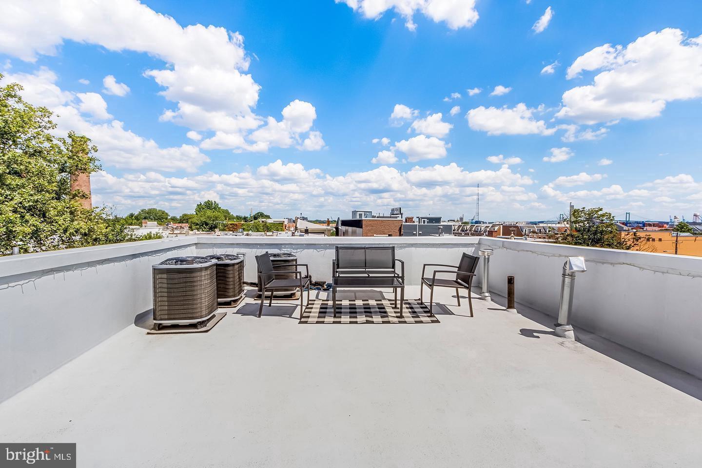 1014 E MOYAMENSING AVENUE 1