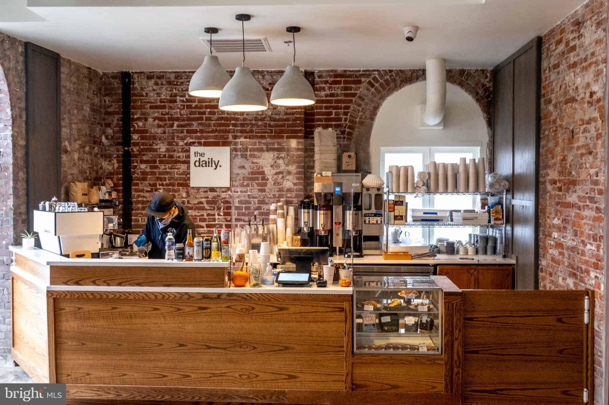 699 N BROAD STREET 1001