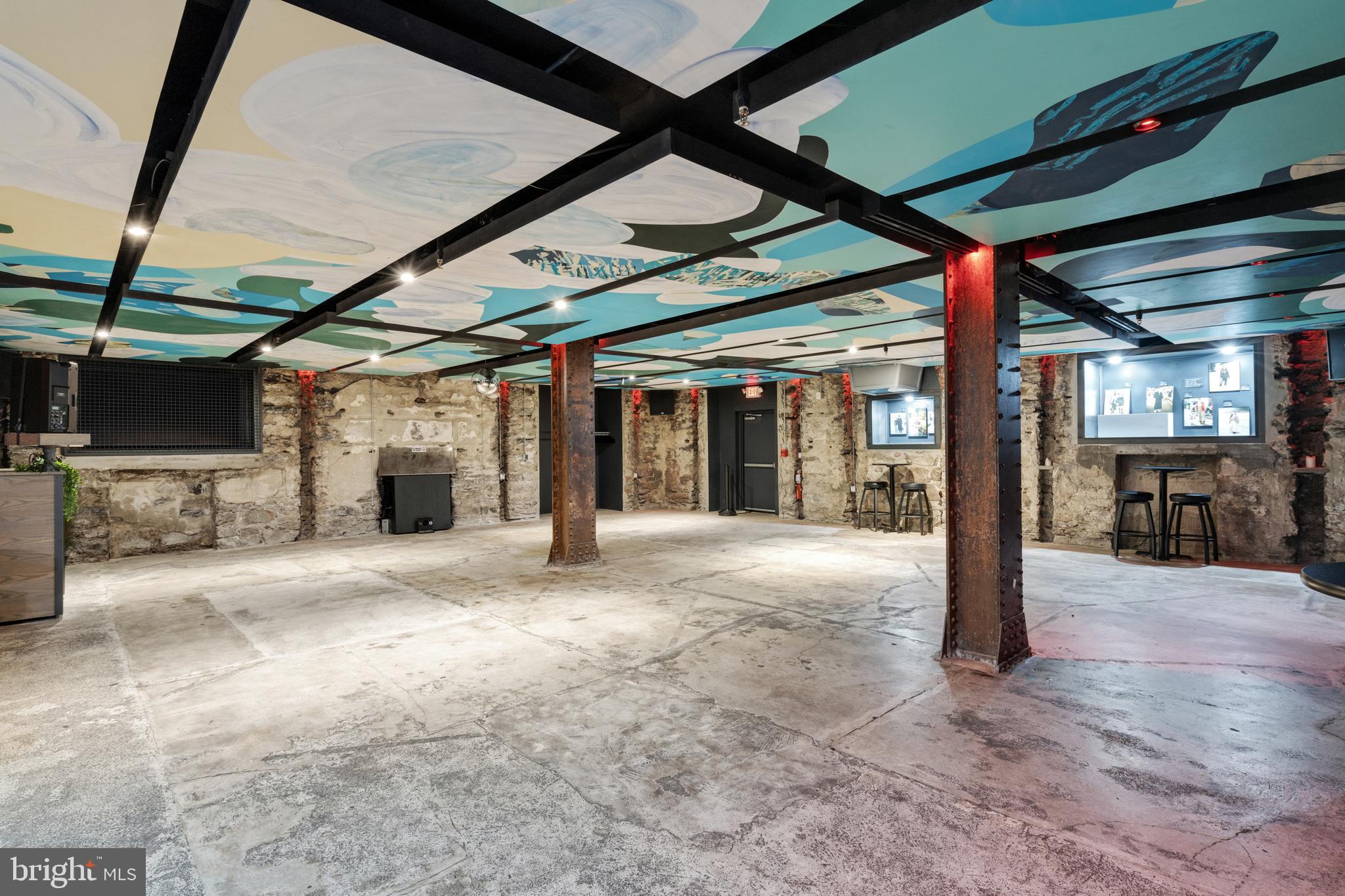 699 N BROAD STREET 1002