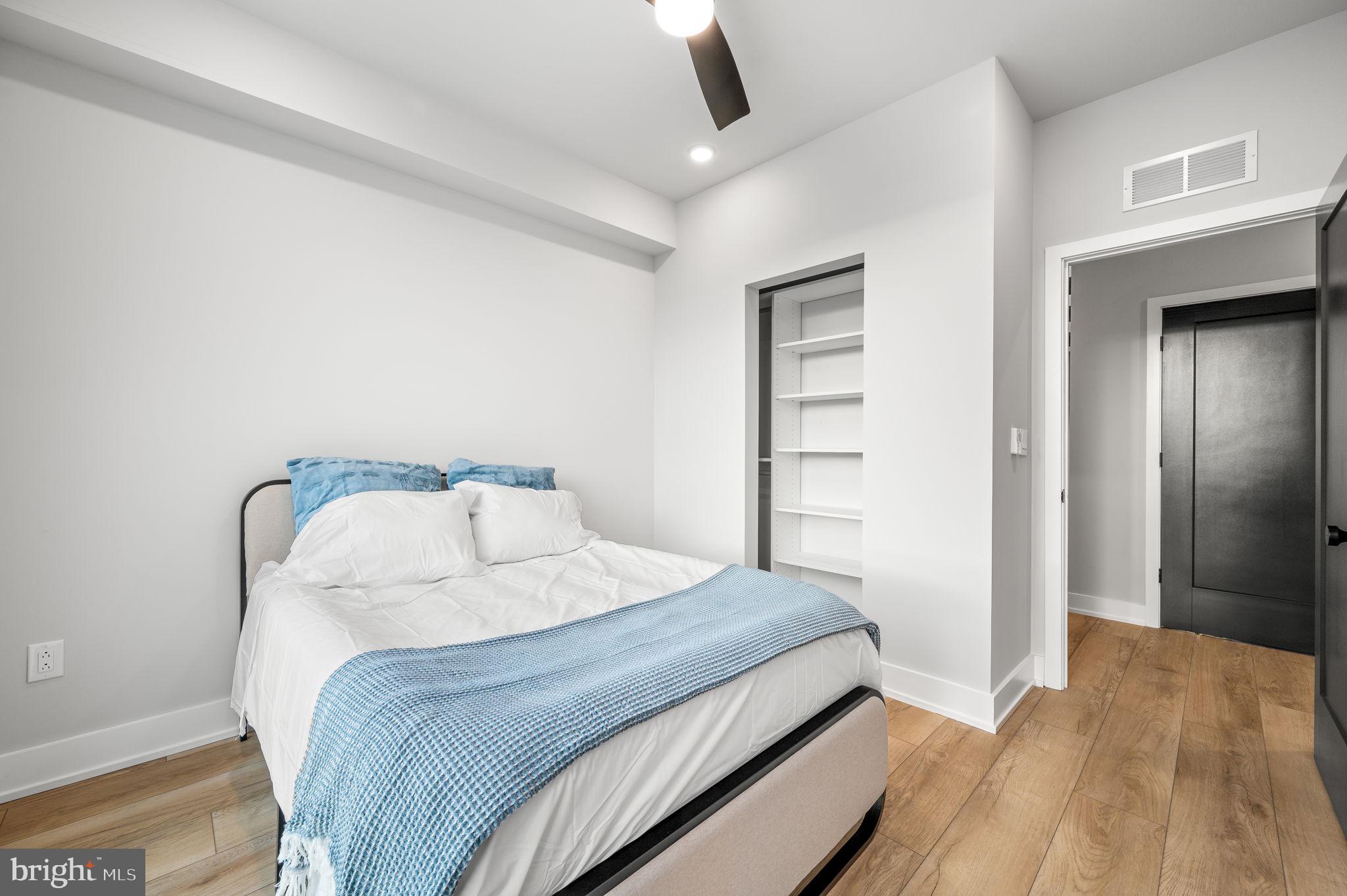 2201 E SOMERSET STREET B4 UPPER