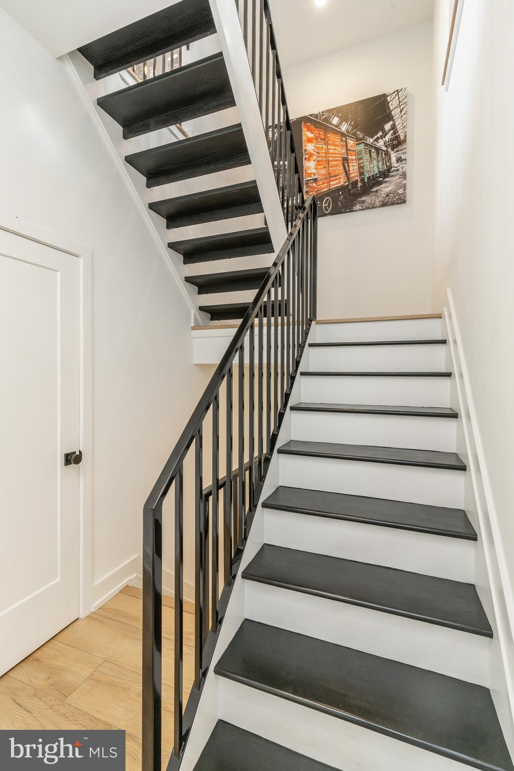 2201 E SOMERSET STREET A 22