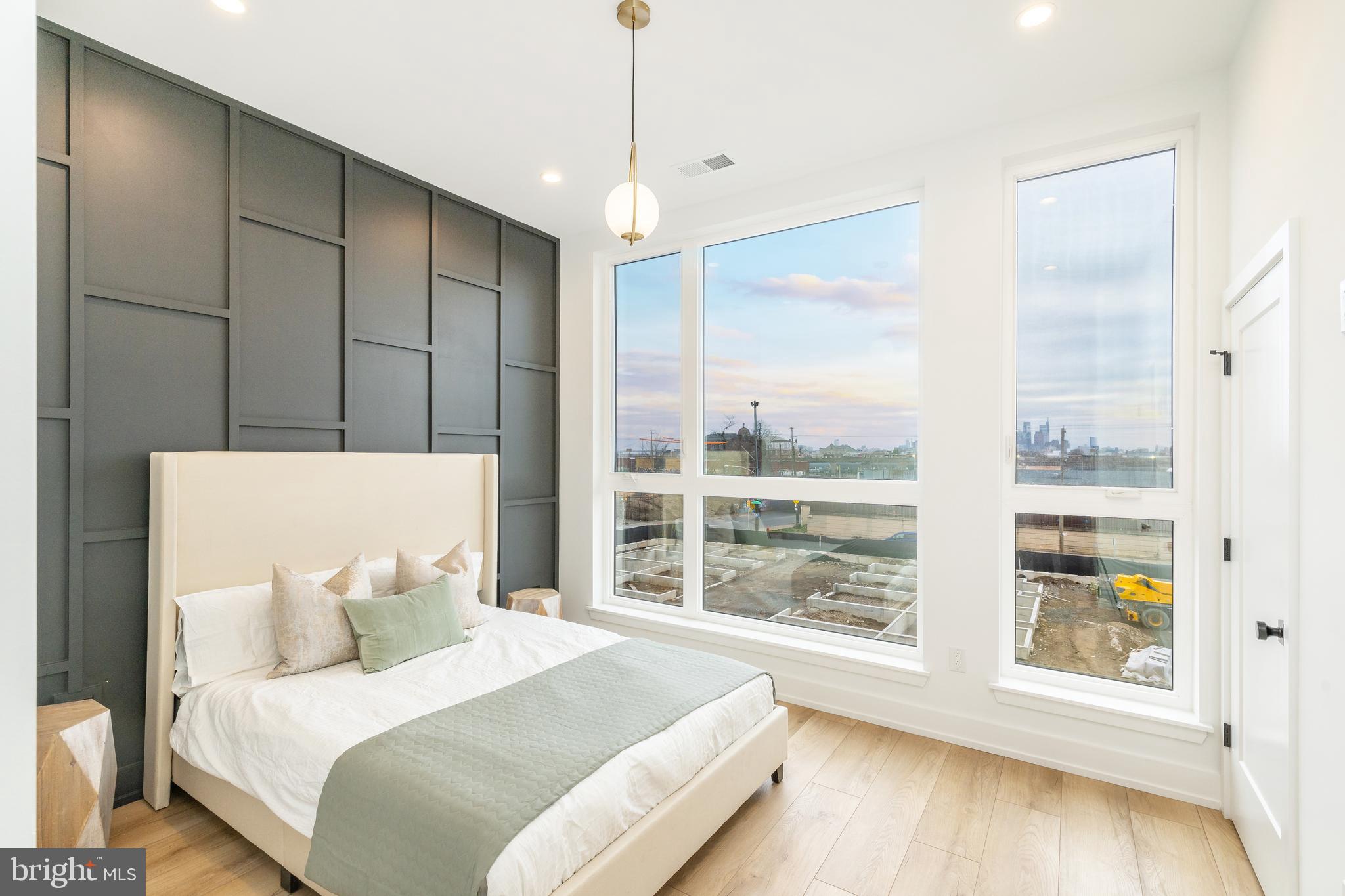 2201 E SOMERSET STREET A 22