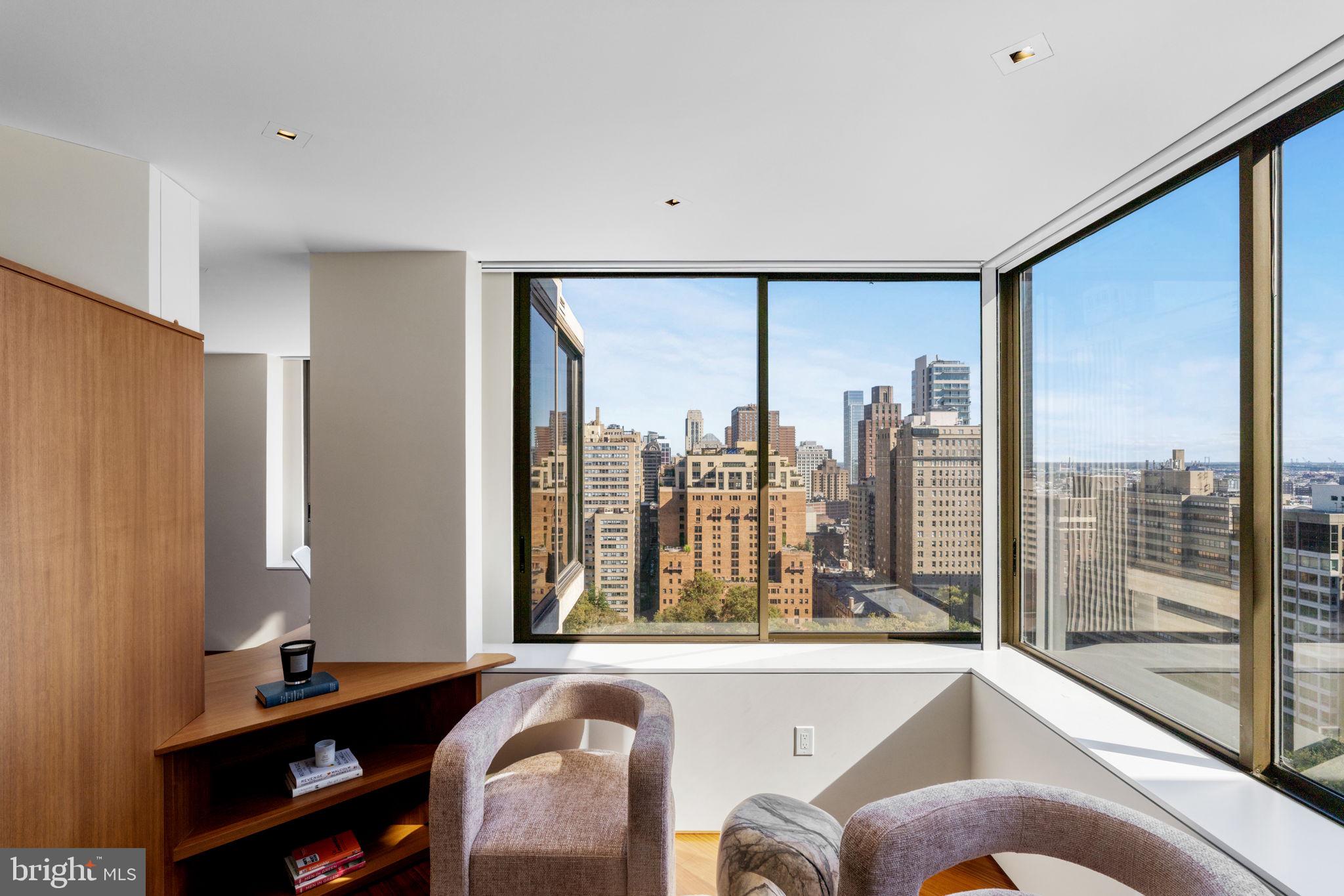 202 W RITTENHOUSE SQUARE 10 2106-2107