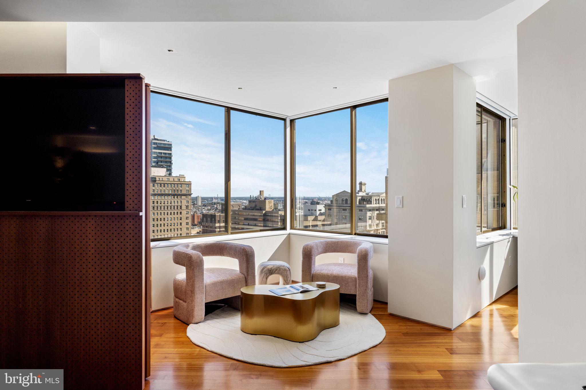 202 W RITTENHOUSE SQUARE 10 2106-2107