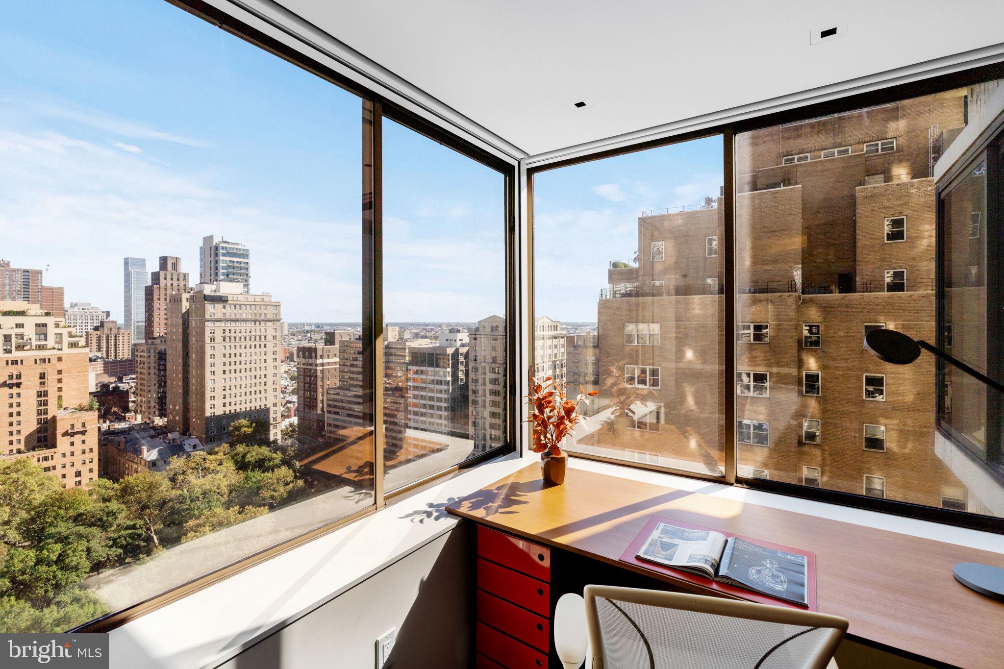 202 W RITTENHOUSE SQUARE 10 2106-2107