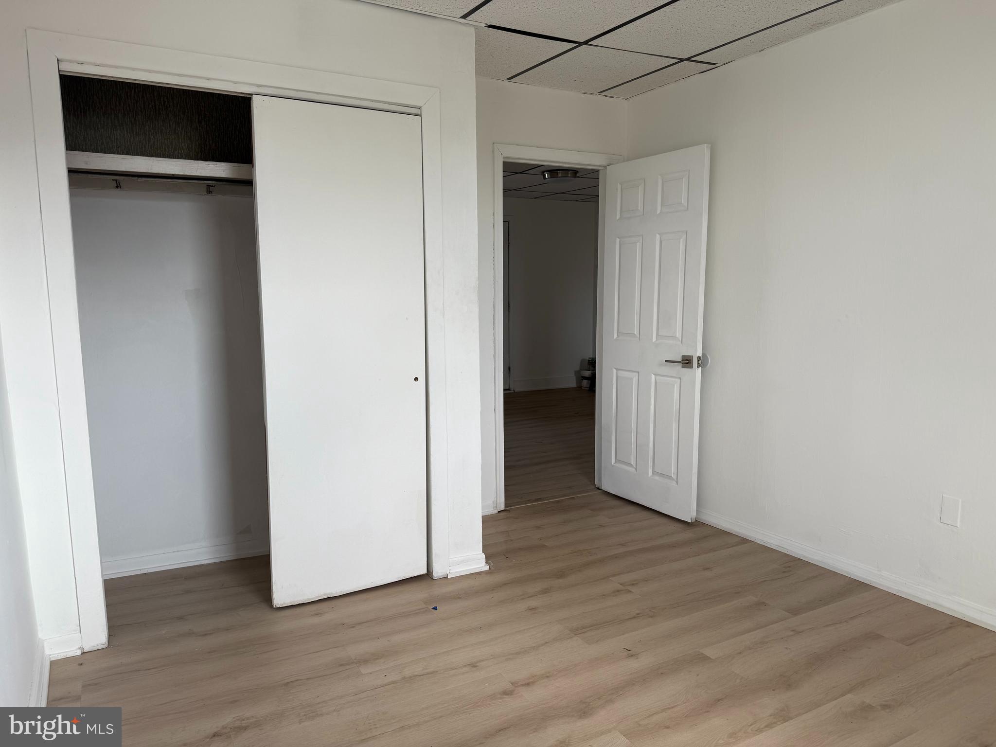 1247 SHACKAMAXON STREET 3