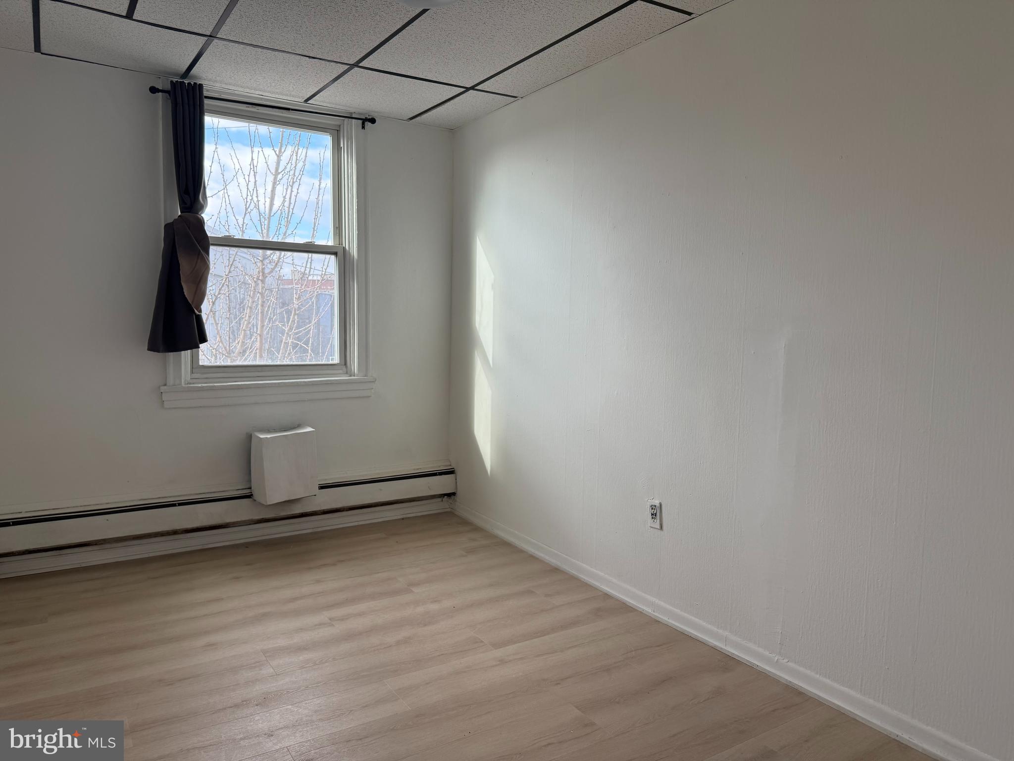 1247 SHACKAMAXON STREET 3